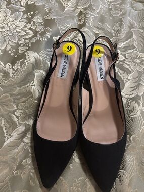 Steve Madden Black Suede Pointed Slingback Heels